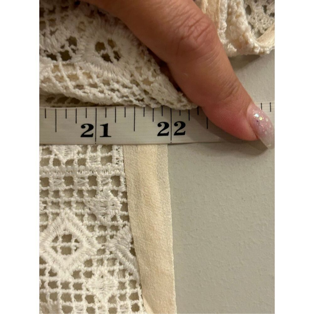 Joie multi media crochet lace silk blouse size L boho classic office - Picture 5 of 6